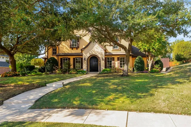 $995,900 | 3200 Belmont Street, Denton, TX 76210