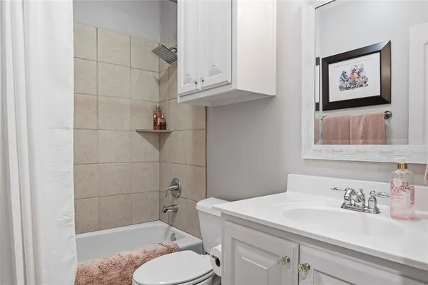 $974,000 | 3200 Belmont Street, Denton, TX 76210