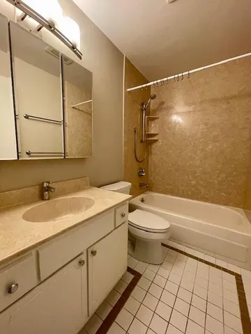 $4,000 | 3 Comstock Queen Court, Mountain View, CA 94043