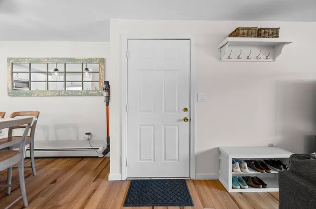 $324,800 | 50 Brookside Drive, Unit C3, Exeter, NH 03833