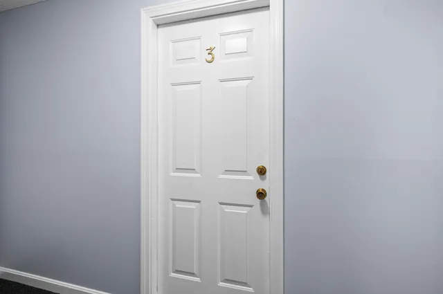 $324,800 | 50 Brookside Drive, Unit C3, Exeter, NH 03833