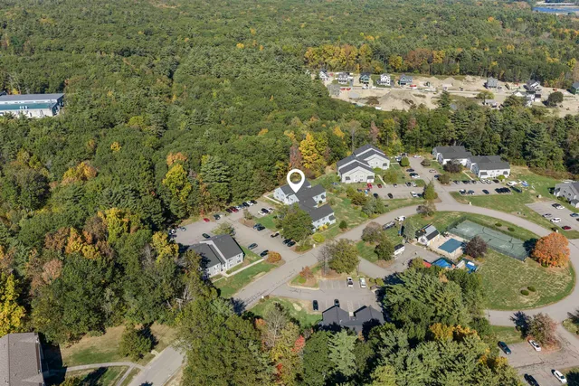 $324,800 | 50 Brookside Drive, Unit C3, Exeter, NH 03833