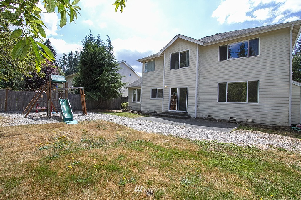 17556 Southeast 186th Way Renton, WA 98058 - Photo 21 of 22 Gallery Image 21