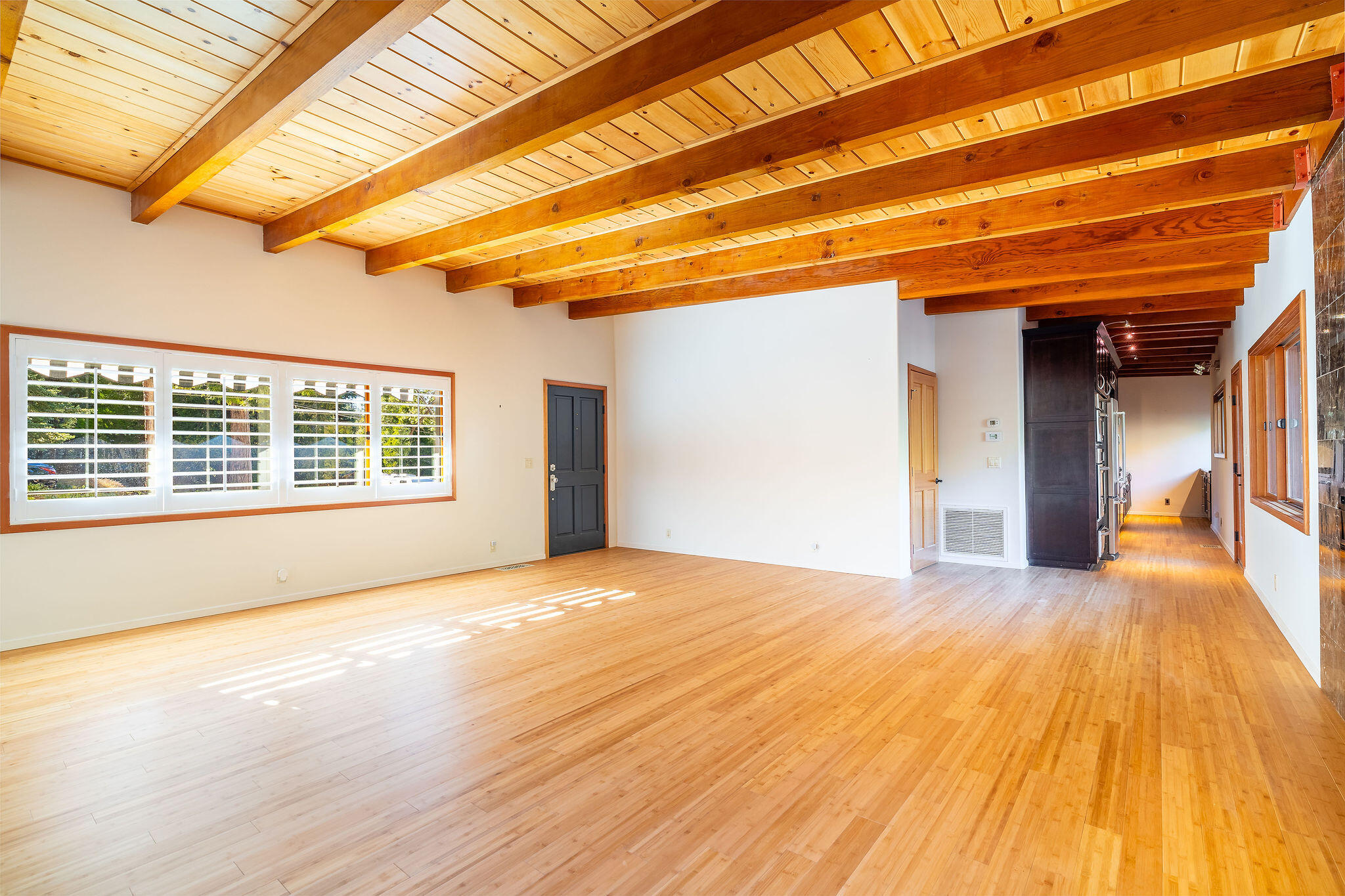 55596 Encino Road Idyllwild, CA 92549 - Photo 9 of 62 55596EncinoDr-8