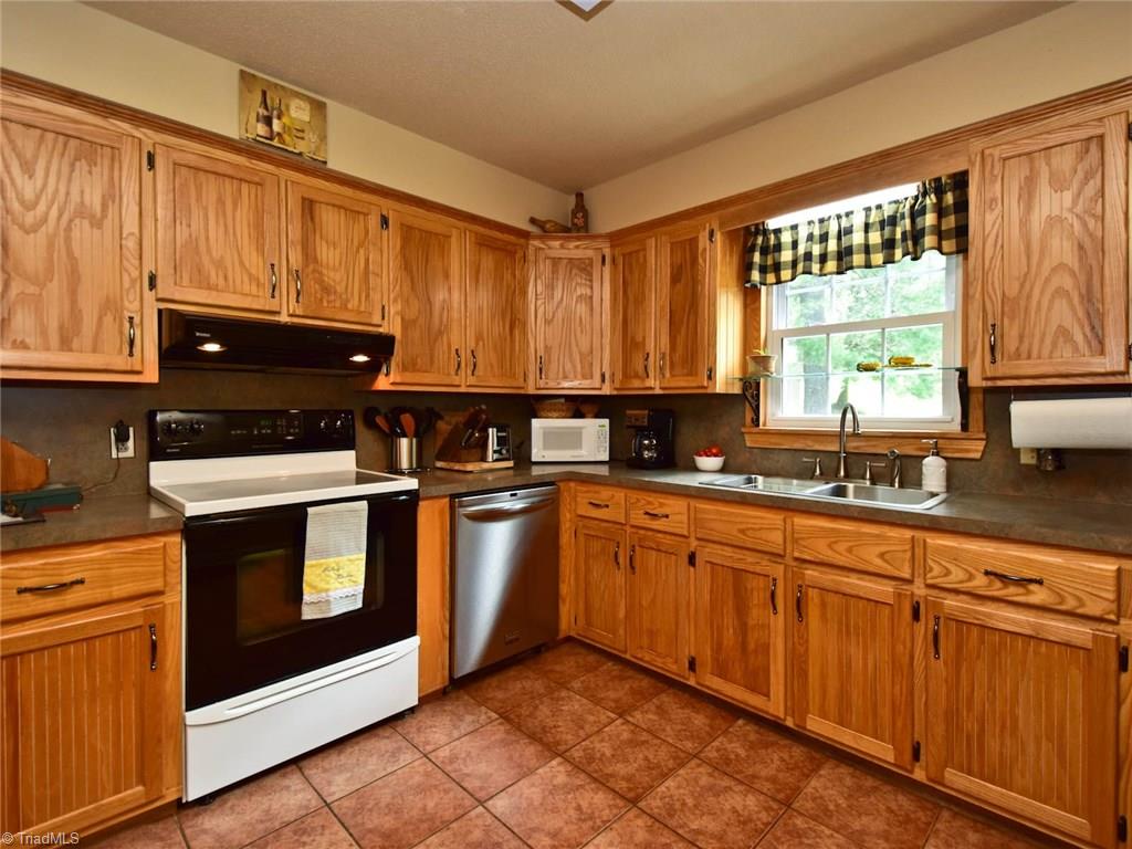 272 Brookfall Dairy Road State Road, NC 28676 - Photo 8 of 24 Gallery Image 8