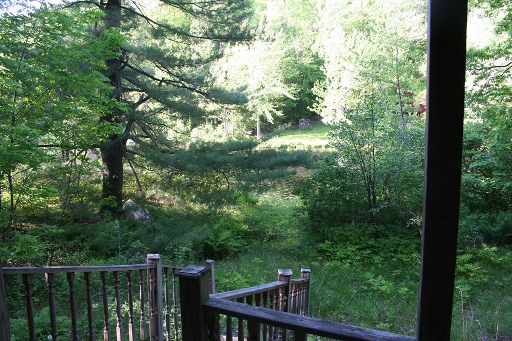 142 Deer Bay Road Ashby, MA 01431 - Photo 3 of 15