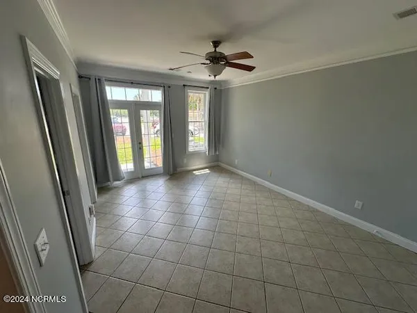 $2,100 | 200 Sable Oak Circle Southwest, Unit 206, Supply, NC 28462