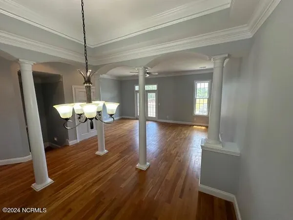 $2,100 | 200 Sable Oak Circle Southwest, Unit 206, Supply, NC 28462