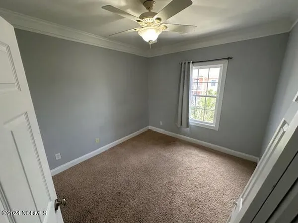 $2,100 | 200 Sable Oak Circle Southwest, Unit 206, Supply, NC 28462