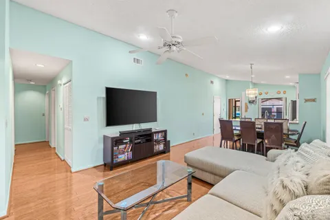 $305,000 | 6235 Kings Gate Circle, Delray Beach, FL 33484