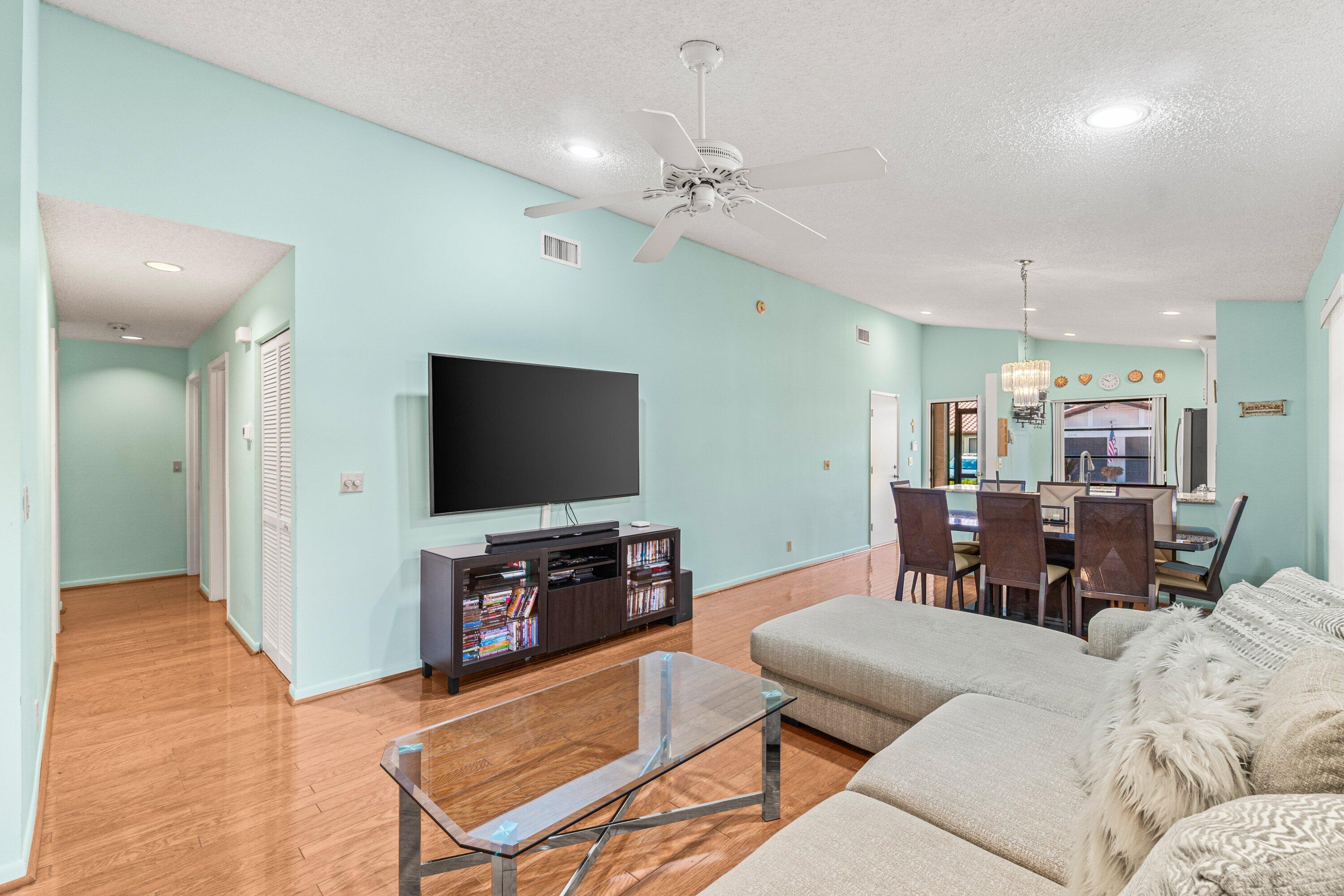 6235 Kings Gate Circle Delray Beach, FL 33484 - Photo 12 of 45 015-6235KingsGateCircle-DelrayBeach-FL-3
