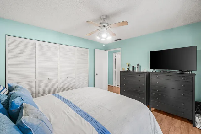 $305,000 | 6235 Kings Gate Circle, Delray Beach, FL 33484