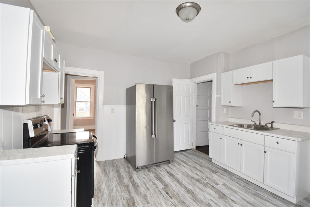 142-144 Miller Street Springfield, MA 01104 - Photo 7 of 34 Gallery Image 7