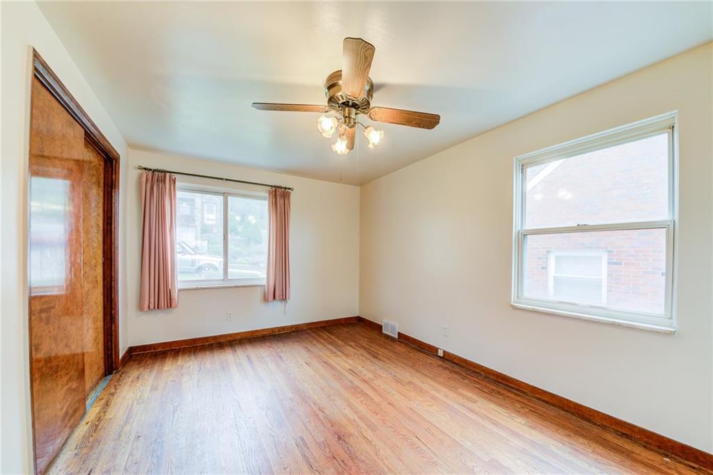 3723 Oakton Road Pittsburgh, PA 15227 - Photo 11 of 25 MASTER BEDROOM W/ DOUBLE CLOSET