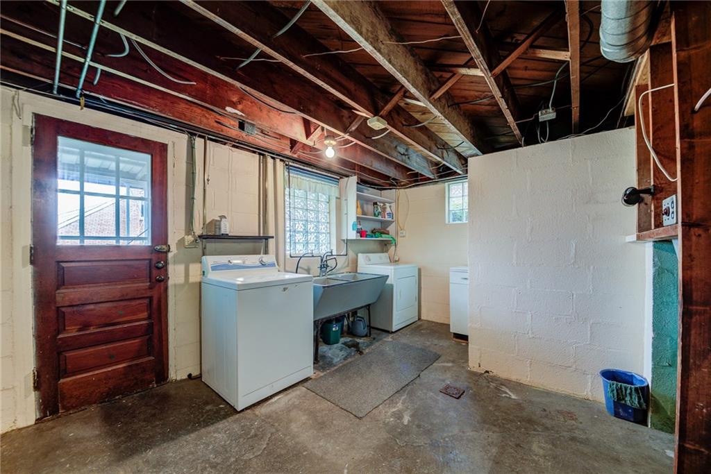 3723 Oakton Road Pittsburgh, PA 15227 - Photo 23 of 25 LAUNDRY ROOM HAS REAR DOOR LEADS TO COVERED REAR PORCH
