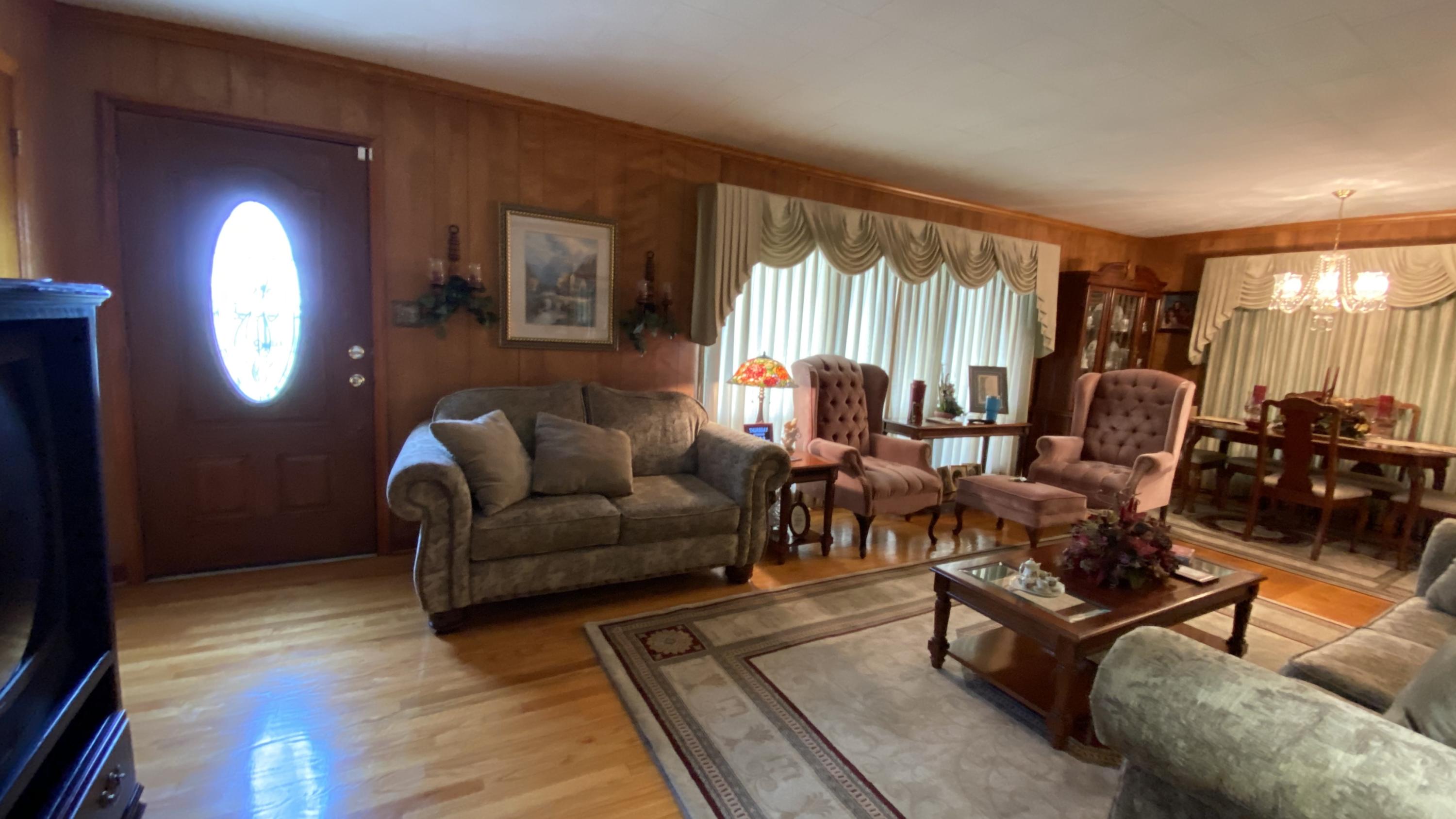 3306 DC Caney Ridge Road Clintwood, VA 24228 - Photo 12 of 33 B3F11372-664D-4311-BDB4-FBAD924E8CD0