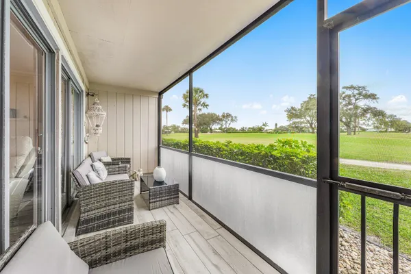 $299,900 | 9179 Southeast Riverfront Terrace, Unit F, Jupiter, FL 33469