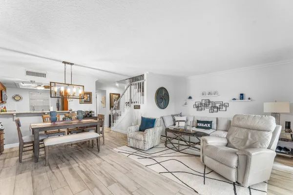 $299,900 | 9179 Southeast Riverfront Terrace, Unit F, Jupiter, FL 33469