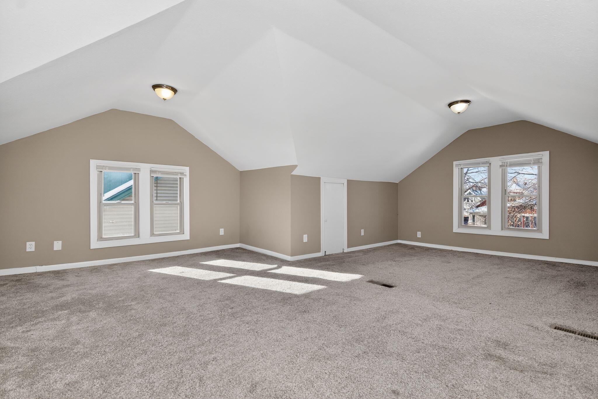 2822 North 56th Street Milwaukee, WI 53210 - Photo 25 of 35 29_2822_N_56th_St_Milwaukee_WI_53210-Oth