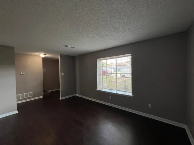 $148,000 | 5995 Lofty Oak Road, Unit 5995, Memphis, TN 38115