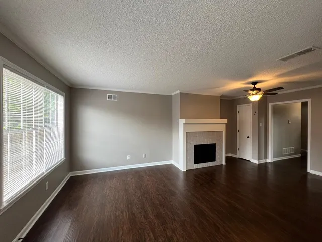 $148,000 | 5995 Lofty Oak Road, Unit 5995, Memphis, TN 38115