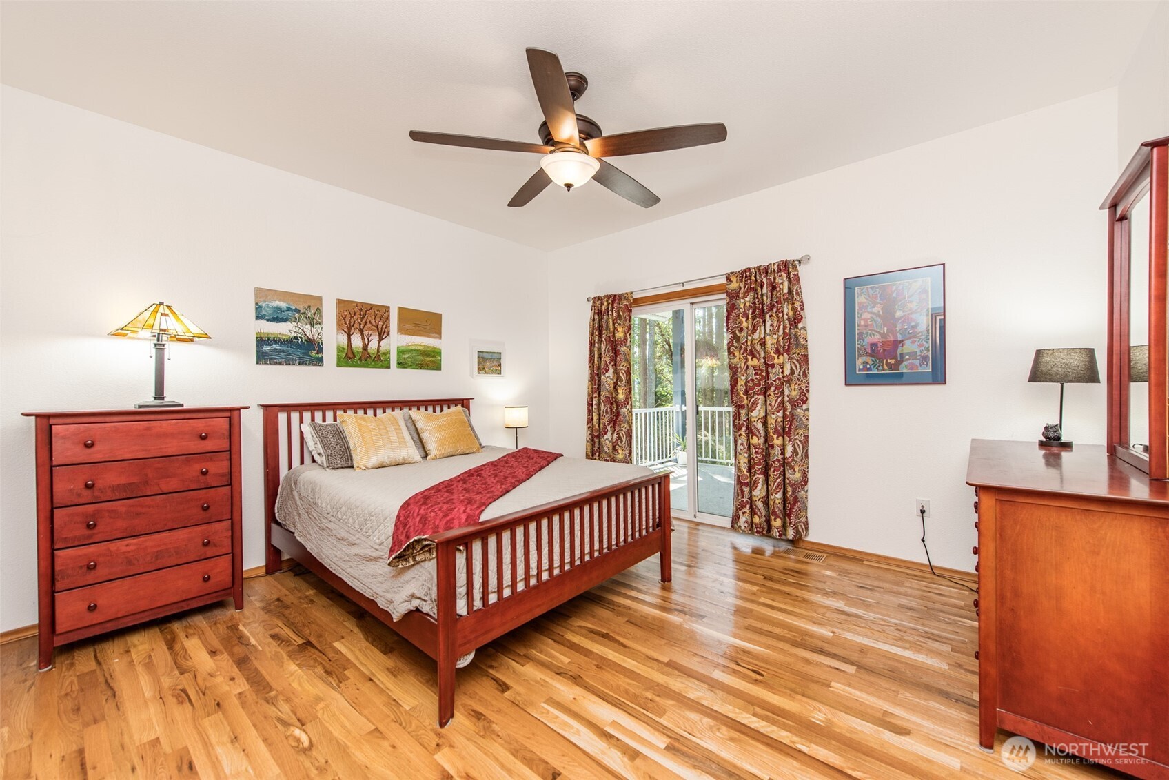 31 Josephine Place Sequim, WA 98382 - Photo 21 of 40 a bed room with a bed and a window