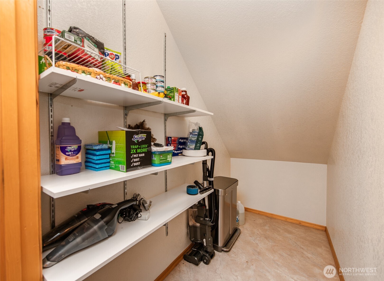 31 Josephine Place Sequim, WA 98382 - Photo 39 of 40 a utility room with dryer and washer