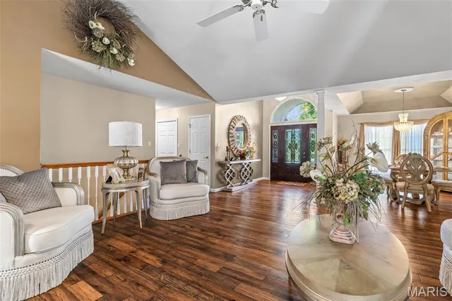 $550,000 | 501 Hawthorne Drive, Farmington, MO 63640