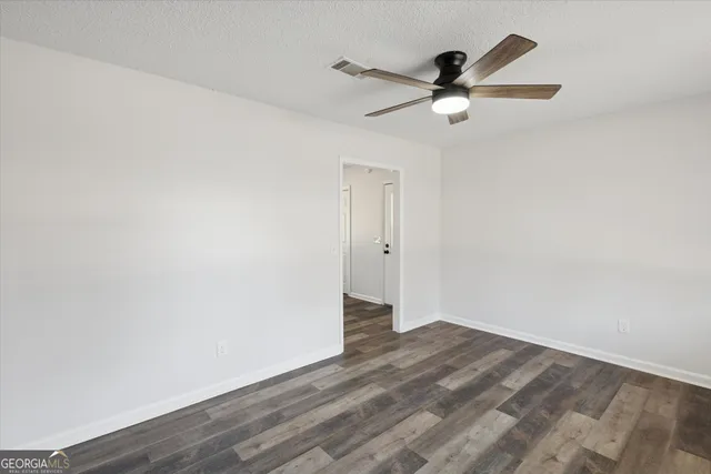 $215,000 | 186 Community Circle, Jesup, GA 31545