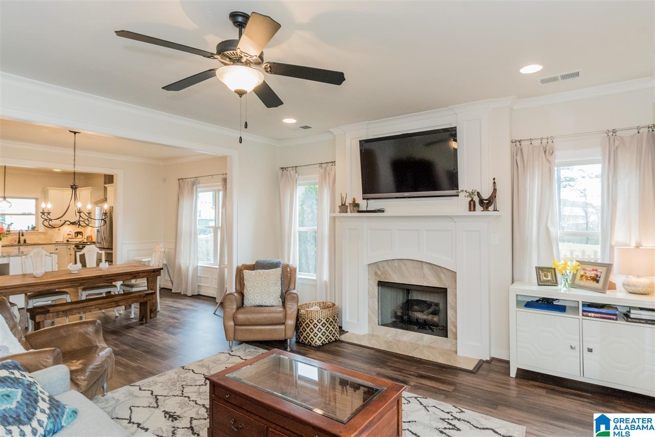 6345 Spring Street Trussville, AL 35173 - Photo 7 of 32