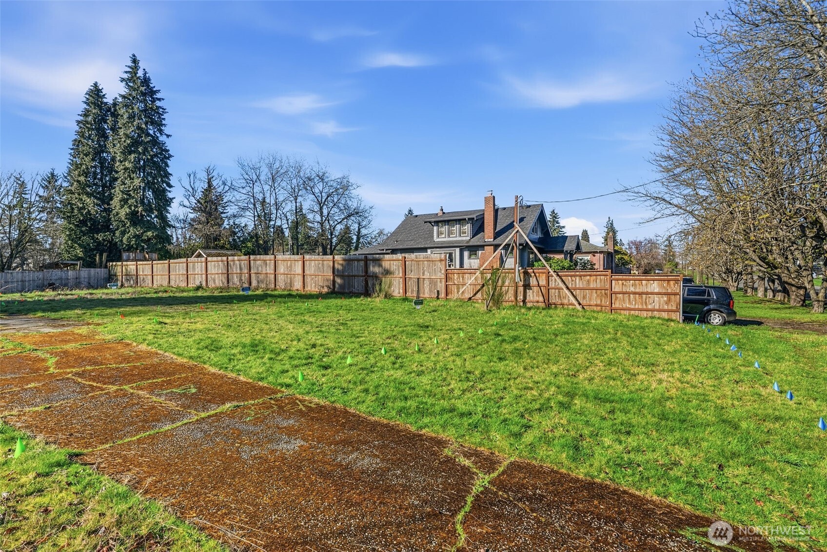 324 East 40th Street Tacoma, WA 98404 - Photo 8 of 17 a view of a house with a backyard