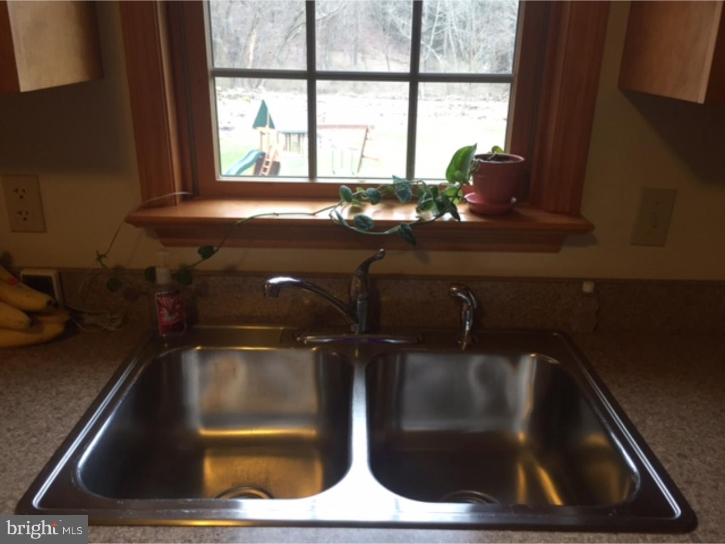 64 Dutch Road Ashland, PA 17921 - Photo 3 of 22