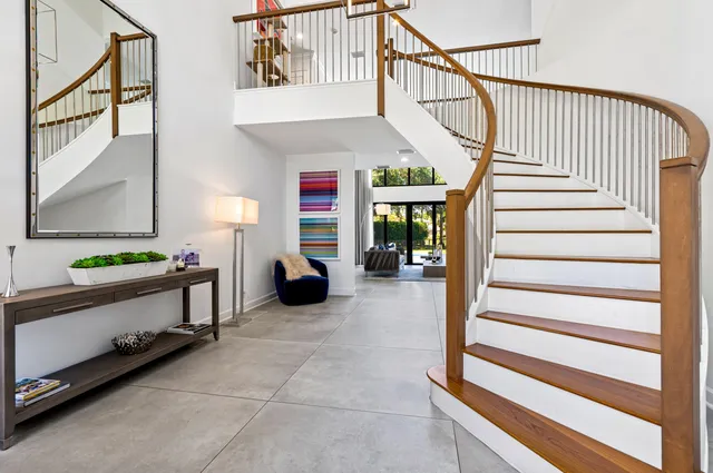 a view of entryway and hall