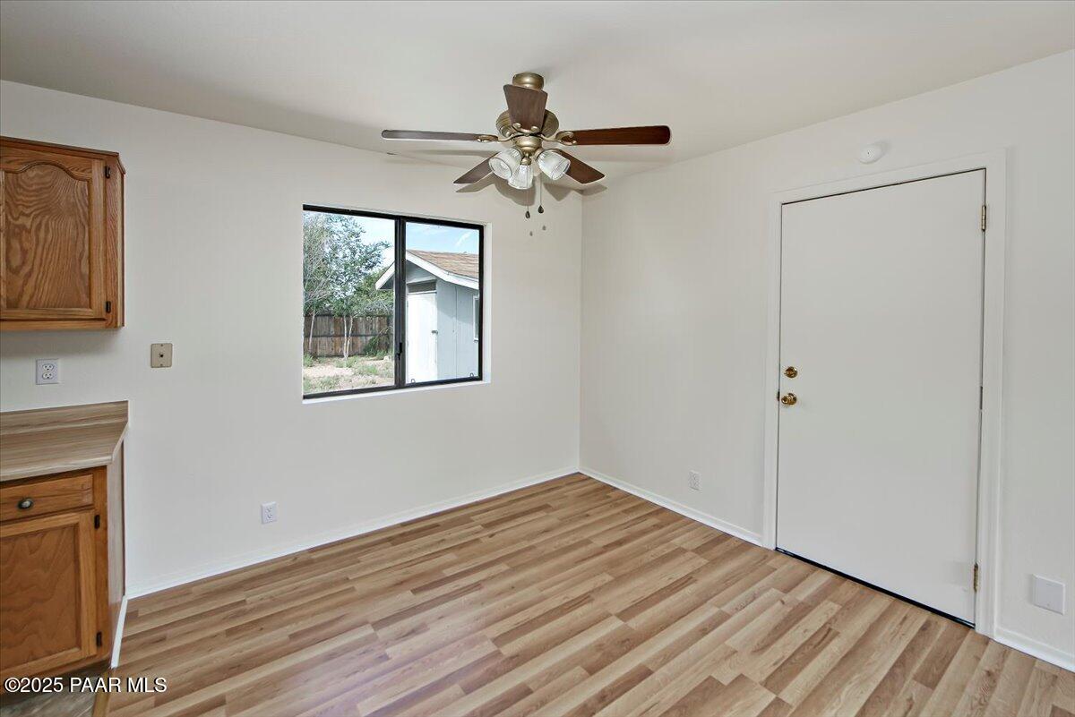 230 Fox Road Chino Valley, AZ 86323 - Photo 7 of 17 07-Dining
