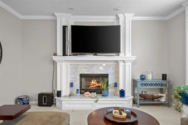 $520,000 | 10103 Sunset Drive, Lenexa, KS 66220