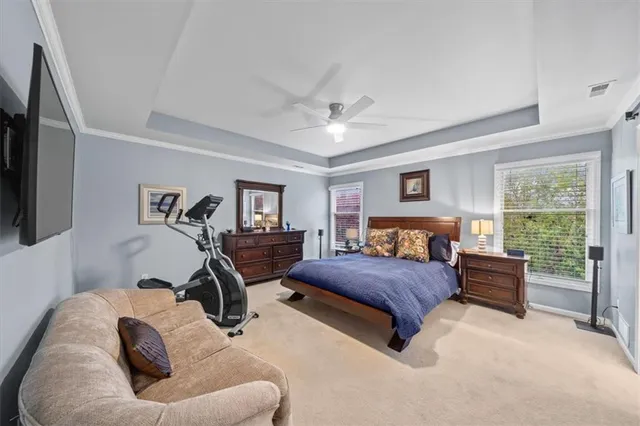 $520,000 | 10103 Sunset Drive, Lenexa, KS 66220