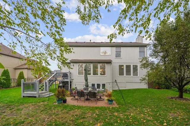 $520,000 | 10103 Sunset Drive, Lenexa, KS 66220