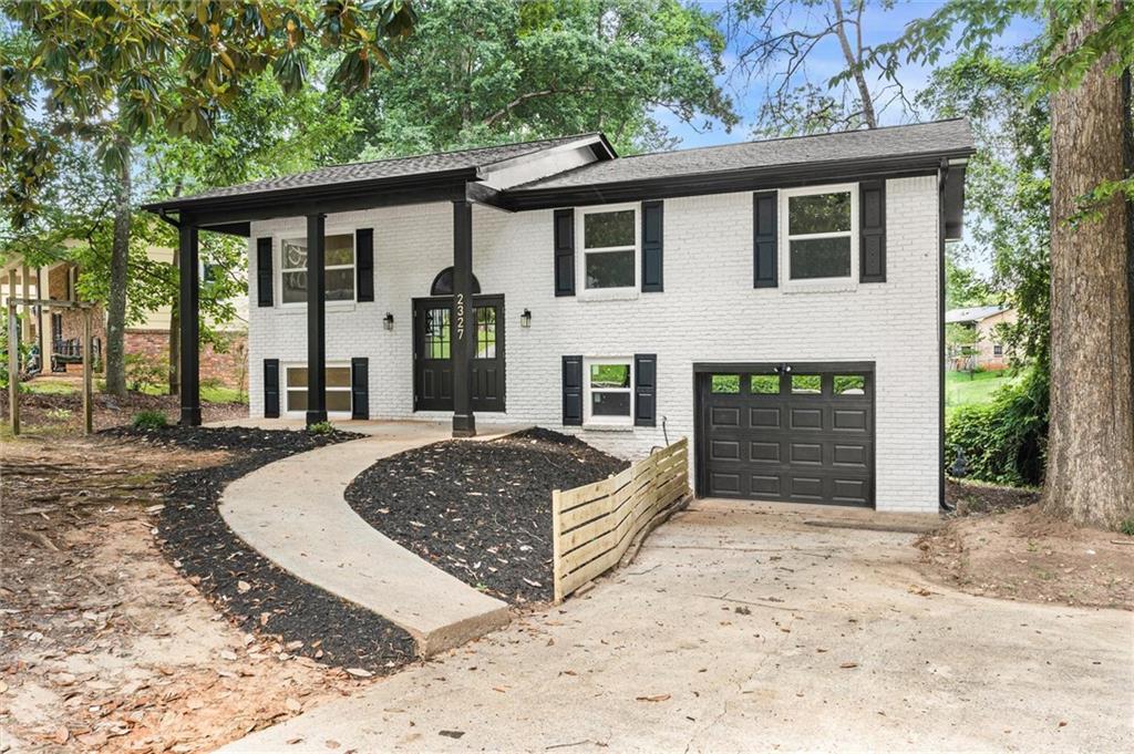2327 Greenway Drive Decatur, GA 30035 - Photo 3 of 31