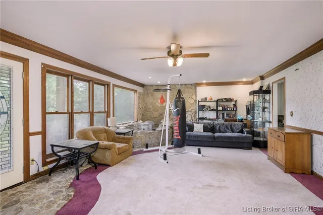 $425,000 | 1104 Seatick Road, Otisco, IN 47163