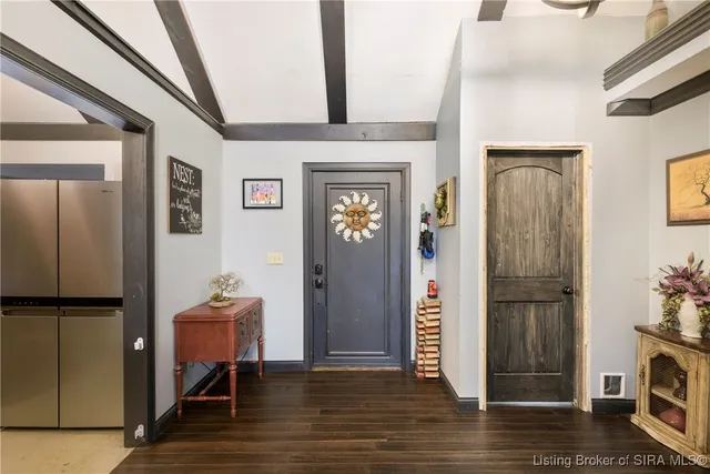 $425,000 | 1104 Seatick Road, Otisco, IN 47163