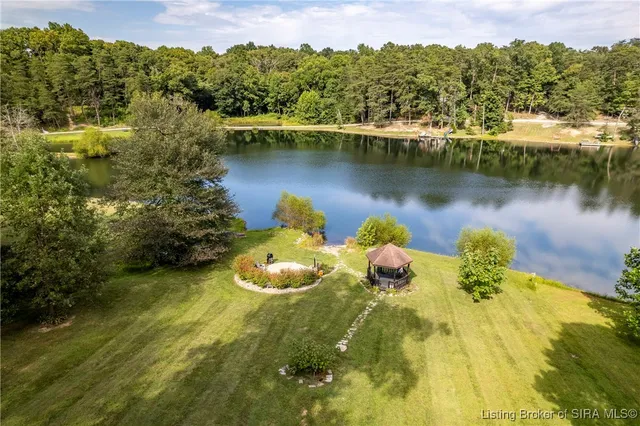 $425,000 | 1104 Seatick Road, Otisco, IN 47163