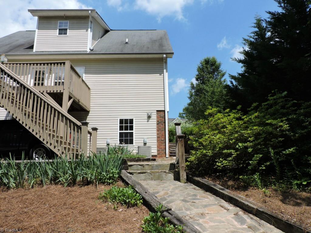 5130 Springhouse Farm Road Winston-Salem, NC 27107 - Photo 9 of 24 Gallery Image 9