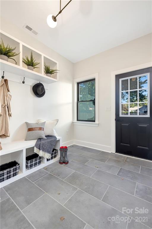 4122 Applegate Road Charlotte, NC 28209 - Photo 9 of 17 a view of livingroom with furniture