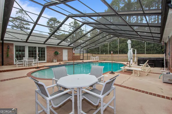 $795,000 | 160 Victoria Drive, Fayetteville, GA 30214