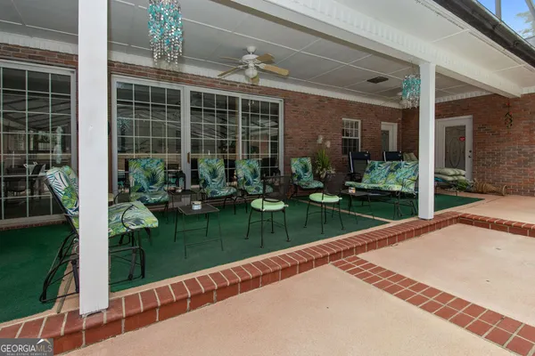 $795,000 | 160 Victoria Drive, Fayetteville, GA 30214