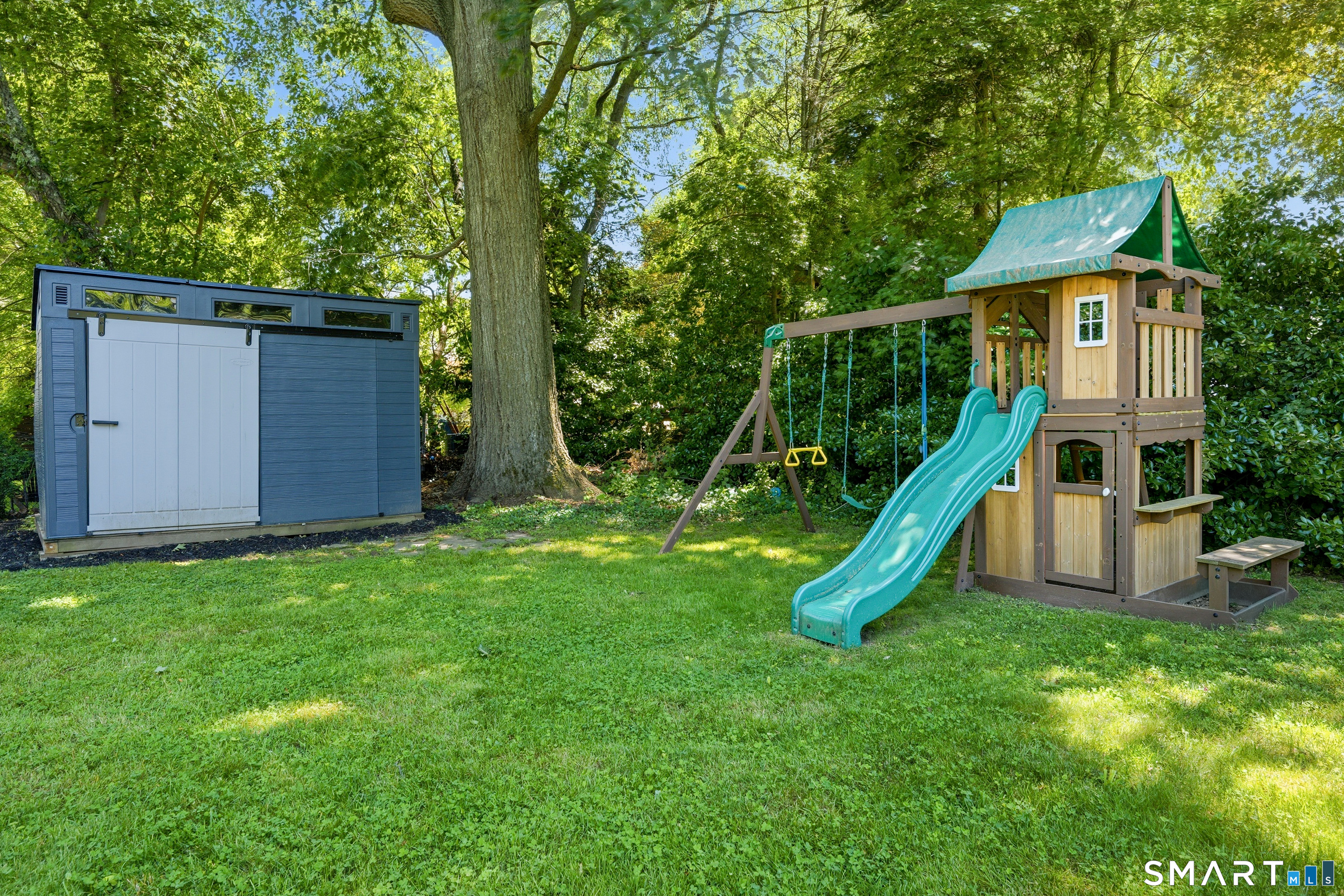 41 Candlewood Road Fairfield, CT 06825 - Photo 12 of 32