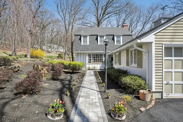 $865,000 | 14 Long Ridge Road, Morris Plains, NJ 07950