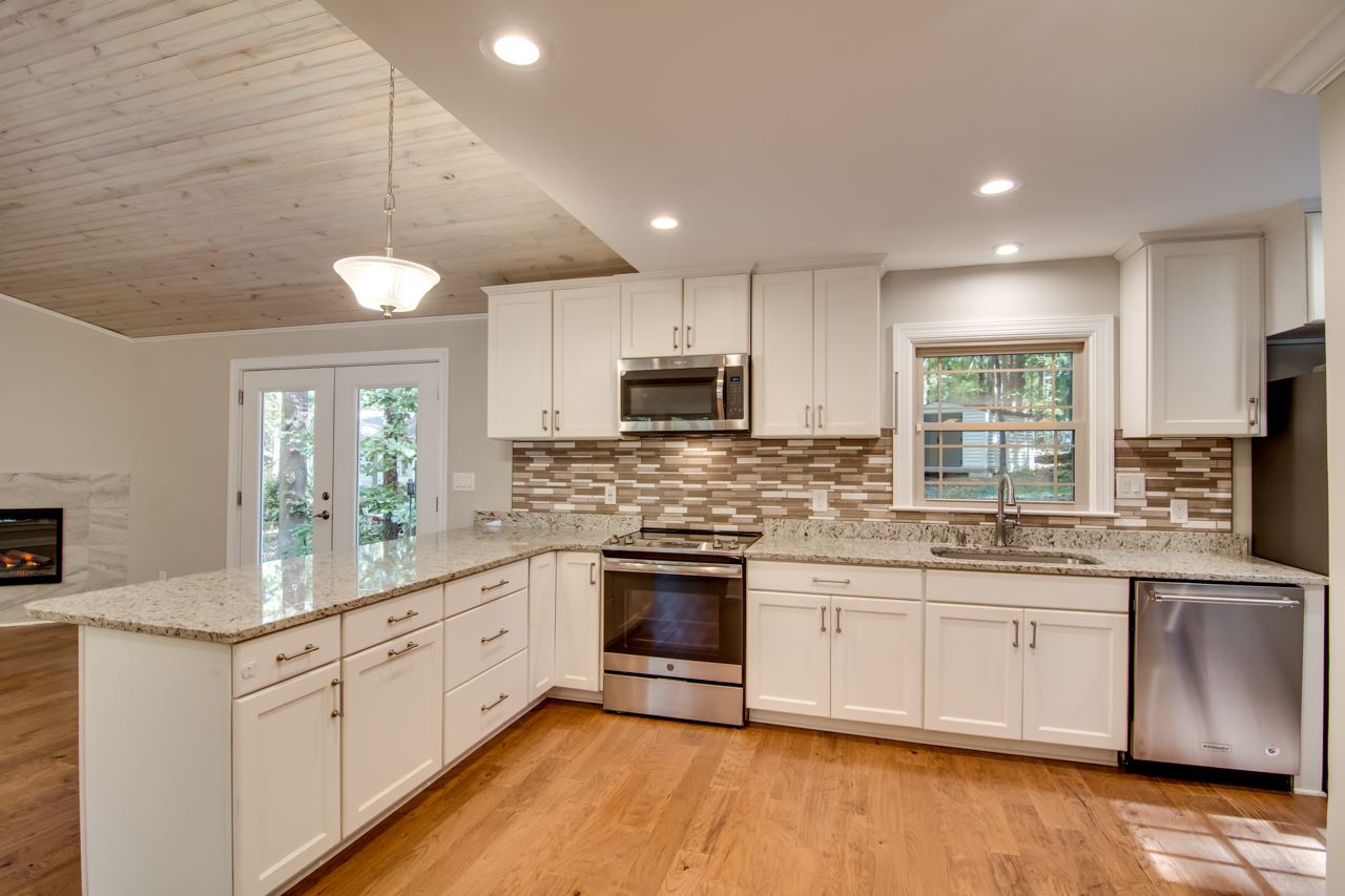 501 Merrie Road Raleigh, NC 27606 - Photo 10 of 28 Kitchen