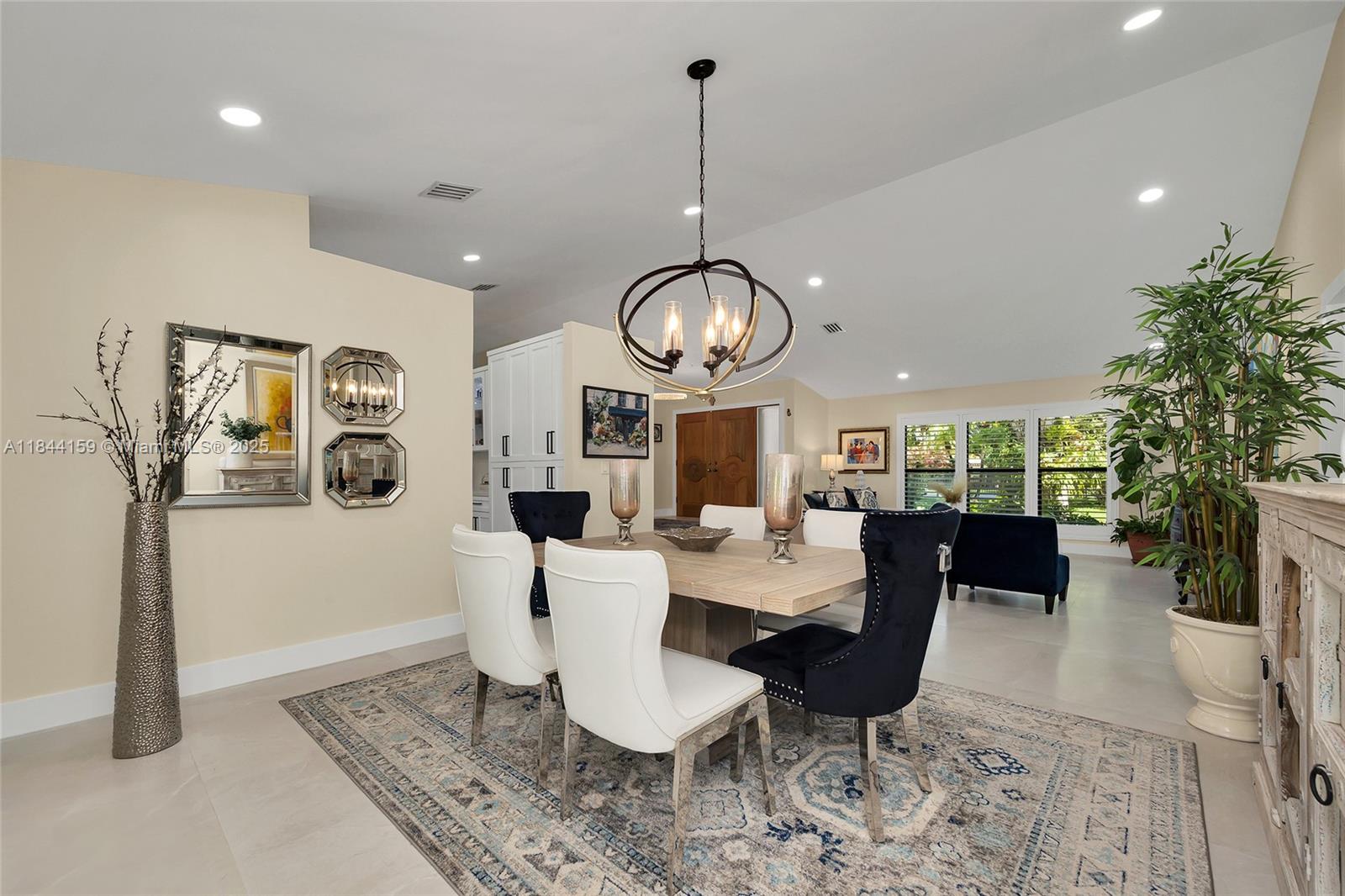 8375 Southwest 78th Street Miami, FL 33143 - Photo 11 of 45