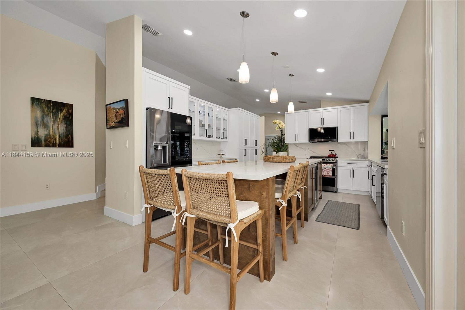 8375 Southwest 78th Street Miami, FL 33143 - Photo 14 of 45